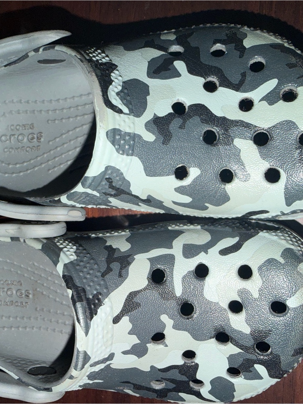 CROCS Kids Clog - Gray & White Camo